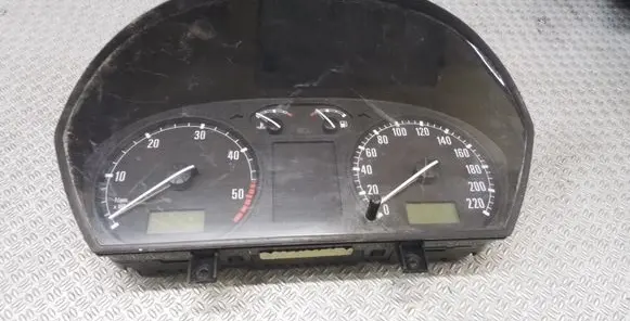 Skoda Fabia Mk1 (6Y) Speedometer (instrument cluster) 6Y1920880H