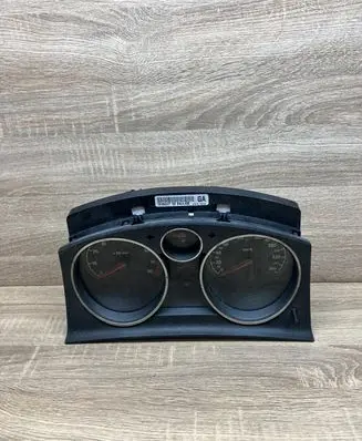 Opel Astra H Speedometer (instrument cluster) 13184317