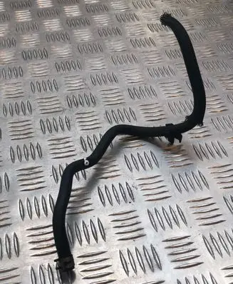Toyota RAV 4 (XA20) Engine coolant pipe/hose