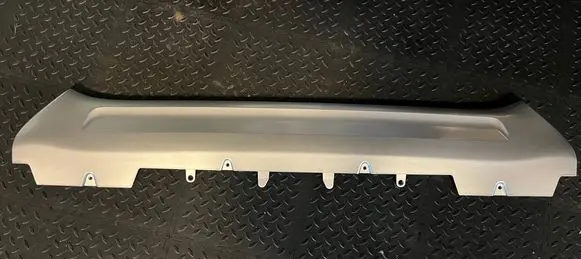 Volvo XC90 Front bumper splitter molding 31353383