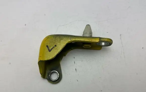 Ford Mustang VI Front door upper hinge 22801110