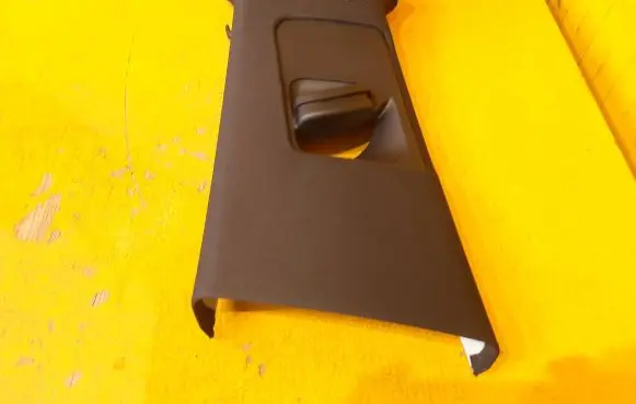 Porsche Macan (95B) (B) pillar trim (top) 95B867293