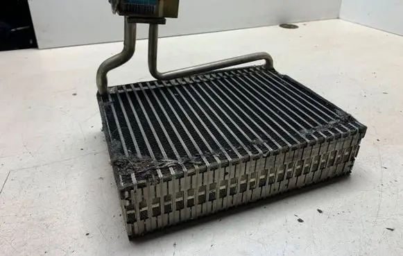 Air conditioning (A/C) radiator (interior)