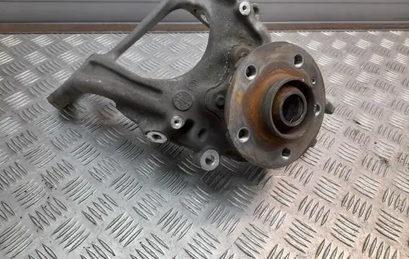 Audi A7 S7 4G Rear wheel hub 8R0505436C 8R0505432F 4E0927803F