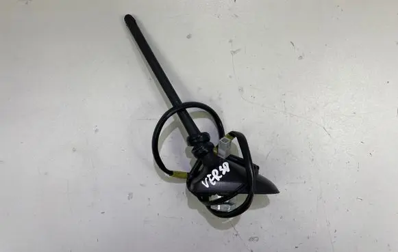 Toyota Verso Radio antenna 