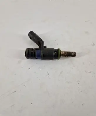 Mercedes-Benz A W169 Fuel injector A0000788749