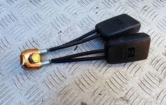 Audi Cabriolet B3 8G Rear seatbelt 8G0857739H