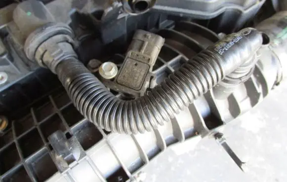 Ford B-MAX Breather/breather pipe/hose CM5G6K817CA