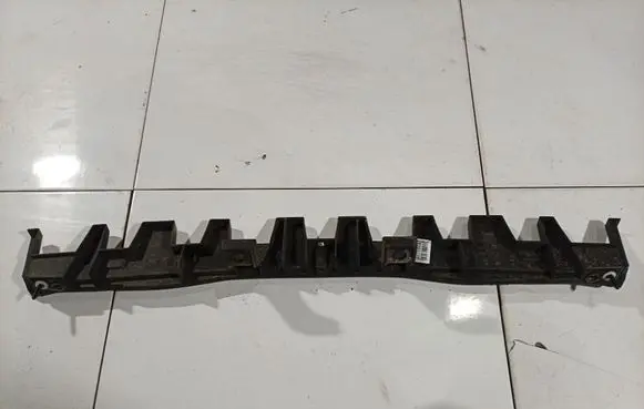 Citroen C4 I Picasso Front bumper mounting bracket 
