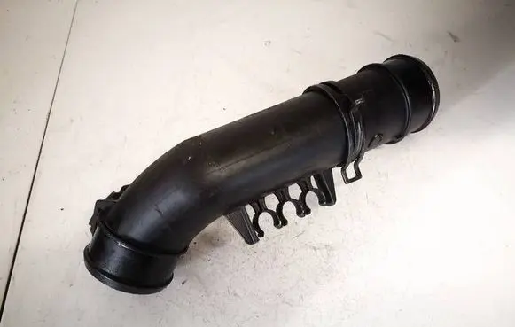Volkswagen Golf Plus Intercooler hose/pipe 3c0145770b