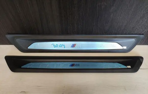 BMW 1 F20 F21 Front sill trim cover 8051037