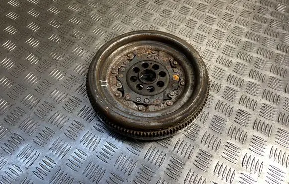 Audi TT TTS Mk2 Flywheel 06K105266 06K105266A