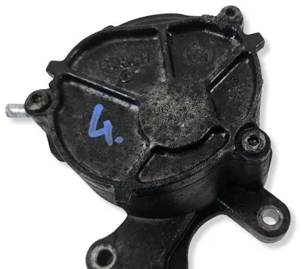 Ford Mondeo MK V Vacuum pump D1651C14AR D1651C1