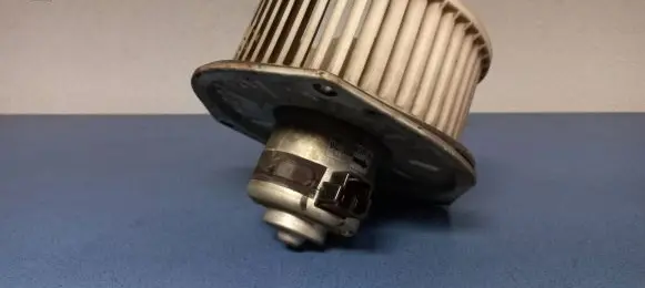 Mazda 626 Heater fan/blower HB111GA5RA