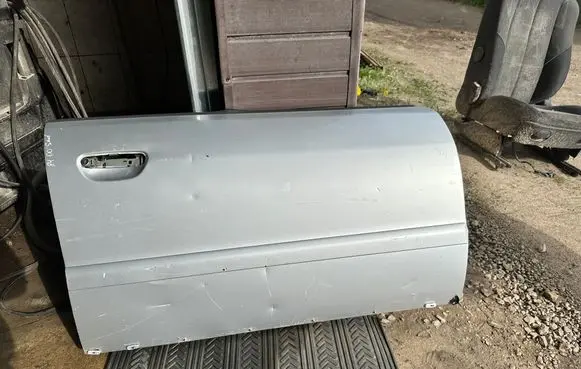 Audi A4 S4 B5 8D Front door