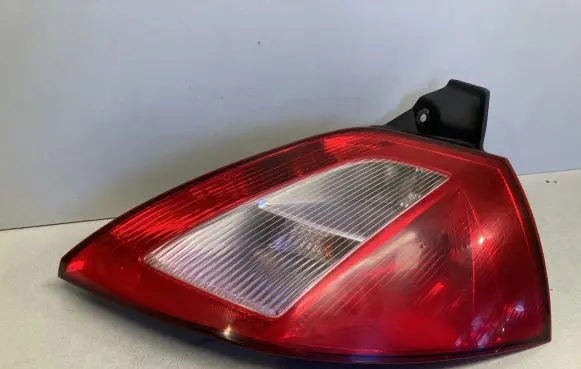 Renault Megane II Rear/tail lights 8200073237