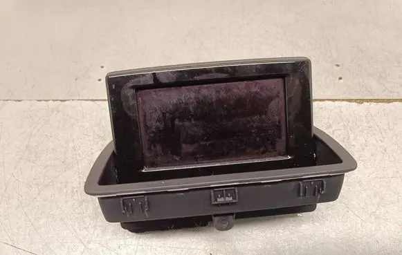 Audi Q3 8U Screen/display/small screen 8U0857273A 22082012 509414