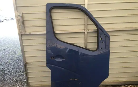 Renault Master III Front door