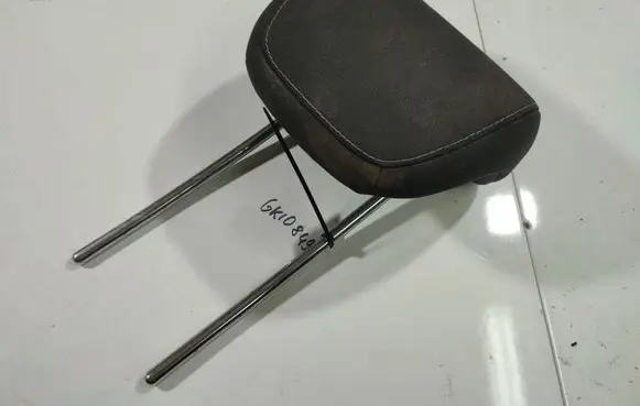 Ford Focus Front seat headrest 