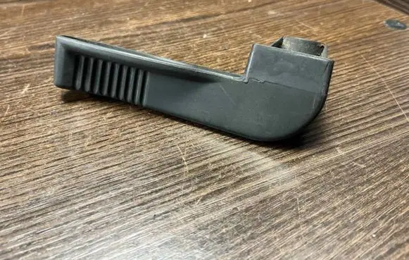 Iveco Daily 4th gen Loading door interior handle 500330144 A739