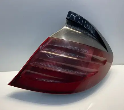 Mercedes-Benz C W203 Rear/tail lights A2038200664 2038200664