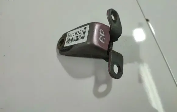 Honda Jazz Front door upper hinge 