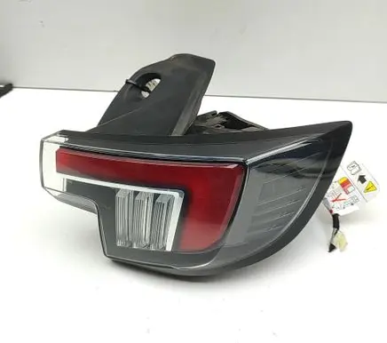 Opel Mokka B Rear/tail lights 9833721980