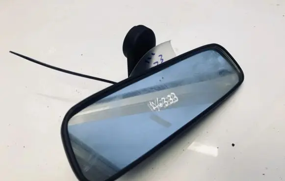 Subaru Legacy Rear view mirror (interior) e13010836