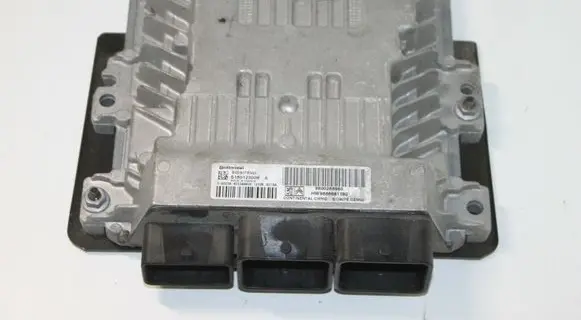 Peugeot 3008 I Engine control unit/module 9666681180