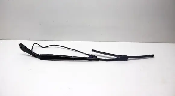 Front wiper blade arm