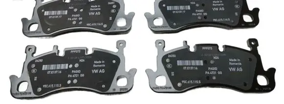 Audi e-tron Brake pads (front) 95C698151
