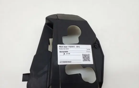 Mercedes-Benz A W176 other engine part A6070520000