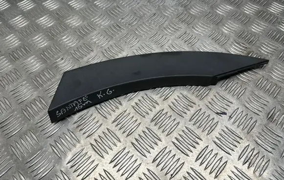Hyundai Santa Fe Rear arch trim 877412W000