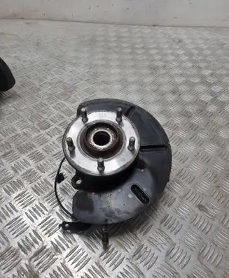 Dodge Journey Front wheel hub