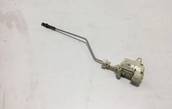 Fuel tank cap lock motor