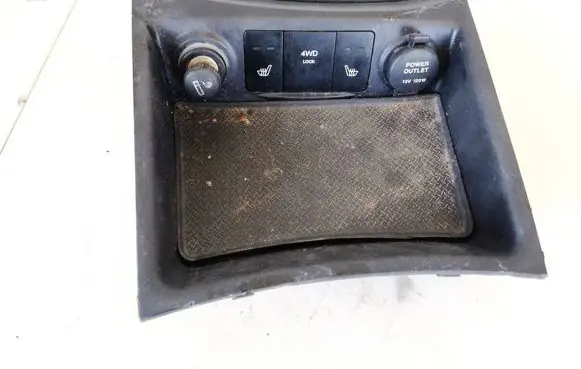 Hyundai Santa Fe Seat heating switch 846912b000