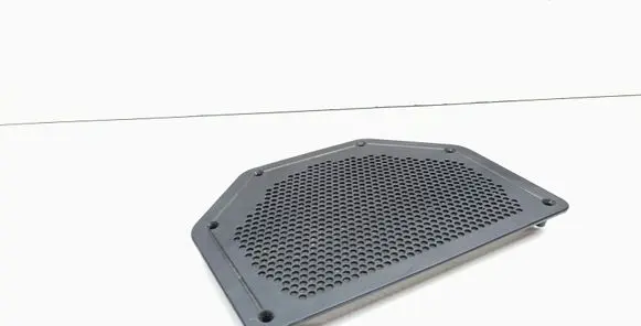 BMW 1 E81 E87 Subwoofer grill/trim 6925328