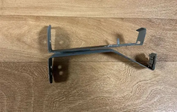 Mercedes-Benz E W212 Front bumper mounting bracket A2045241340