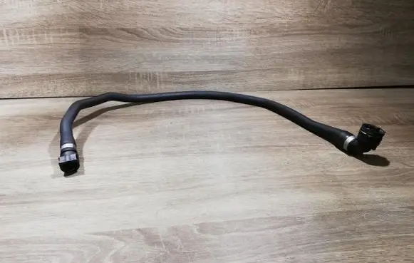 BMW 5 E60 E61 Engine coolant pipe/hose 779627302