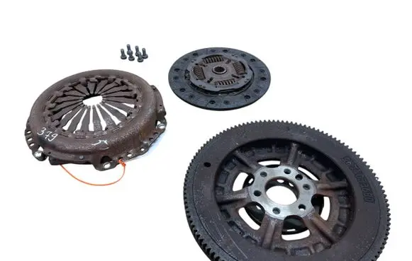 Peugeot 208 Clutch set kit 9674033680