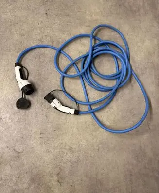 Porsche Taycan 9J1 Electric car charging cable 621962 202205261046