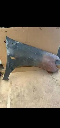 Toyota Tundra I Fender