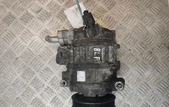 Volkswagen Jetta V Air conditioning (A/C) compressor (pump) 1K0820803P