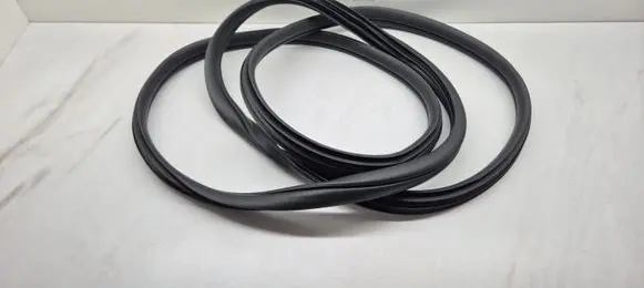 Hyundai Santa Fe Front door rubber seal 