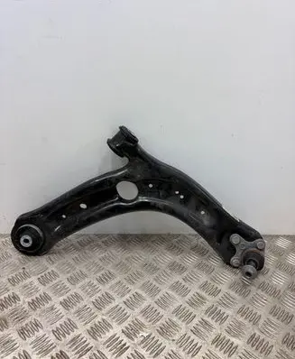 Volkswagen Tiguan Front lower control arm/wishbone 3Q0407152P