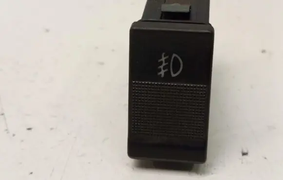 Fog light switch