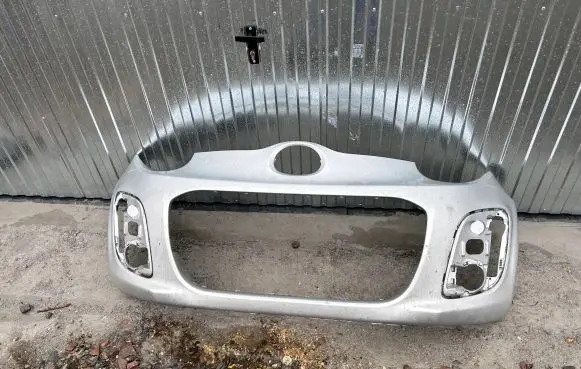 Citroen C1 Front bumper 521190H130