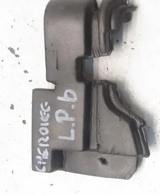 Jeep Cherokee Fender foam support/seal 68202651AA