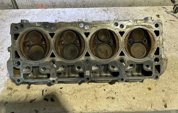 Ram 1500 Engine head 53021616DG