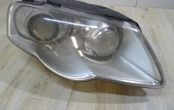 Volkswagen PASSAT B6 Headlight/headlamp 3C0941752D